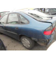 Vase de lave glace RENAULT LAGUNA 1