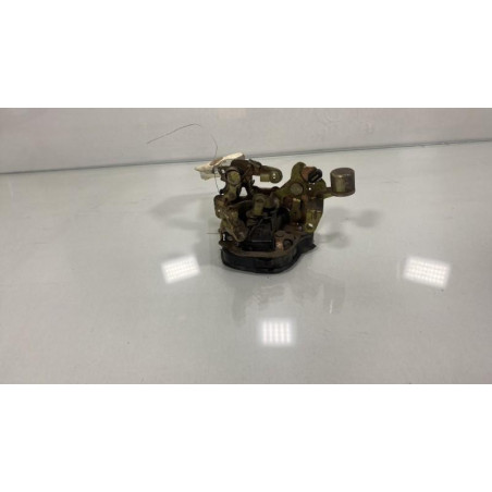 Serrure arriere gauche OPEL CORSA B Photo n°1