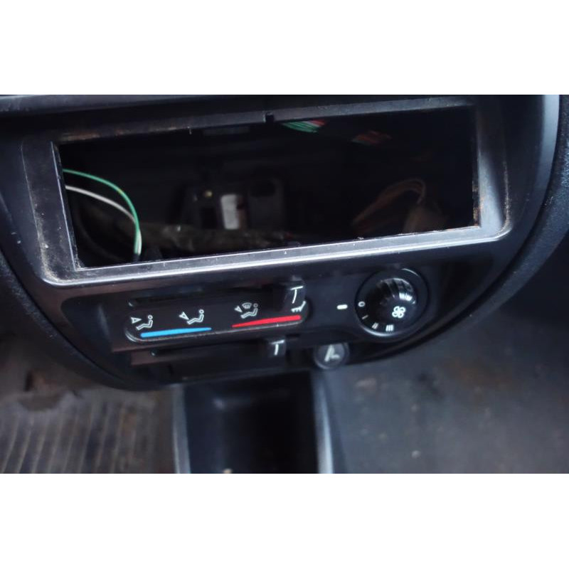 Ceinture arriere gauche CITROEN SAXO Photo n°9