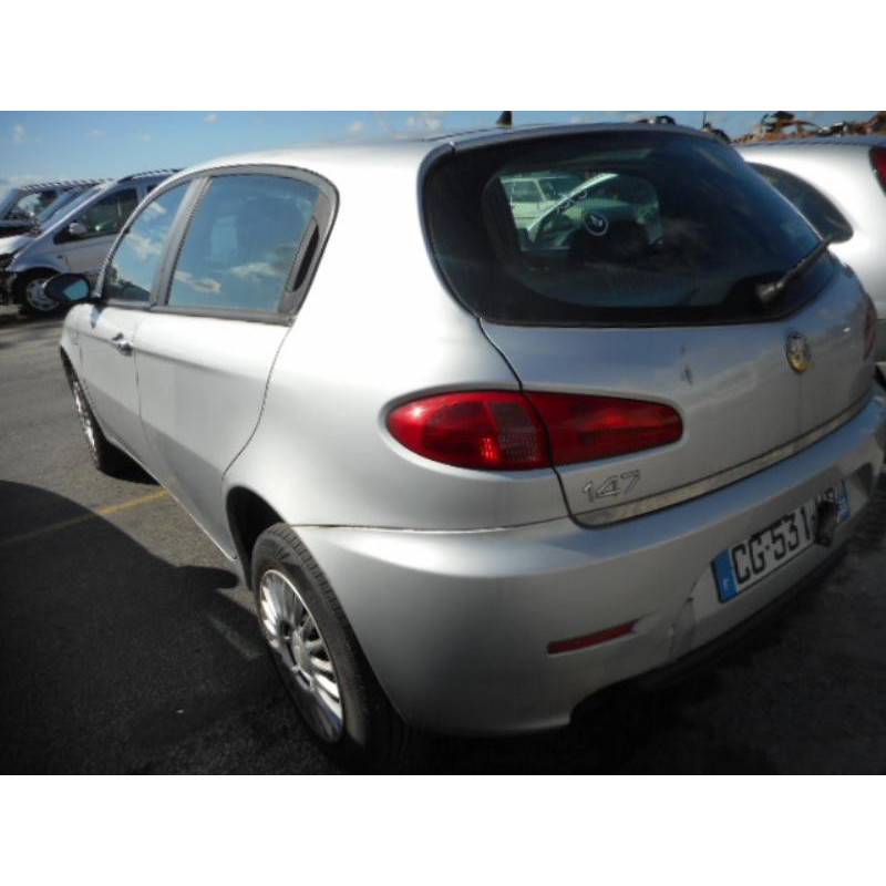 Trappe d'essence ALFA ROMEO 147 Photo n°7