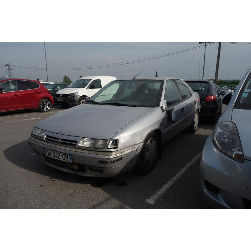 Attache ceinture arriere droit CITROEN XANTIA Photo n°4