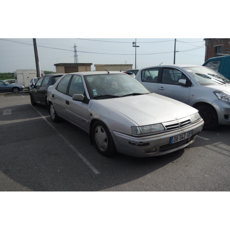 Attache ceinture arriere droit CITROEN XANTIA Photo n°5