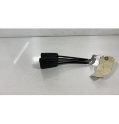 Attache ceinture arriere droit VOLKSWAGEN POLO 3 Photo n°1
