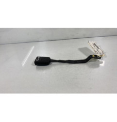 Attache ceinture avant droit VOLKSWAGEN POLO 3