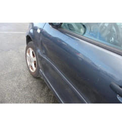 Attache ceinture avant droit VOLKSWAGEN POLO 3