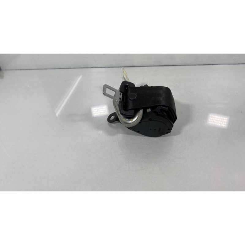 Ceinture arriere droit VOLKSWAGEN POLO 3 Photo n°2