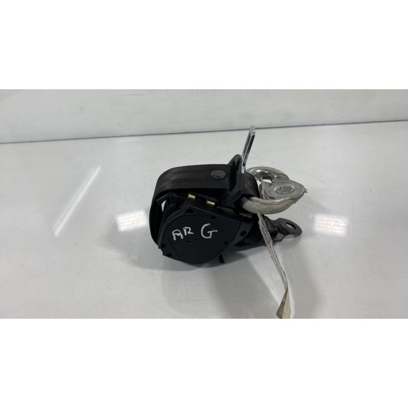 Ceinture arriere gauche VOLKSWAGEN POLO 3 Photo n°2