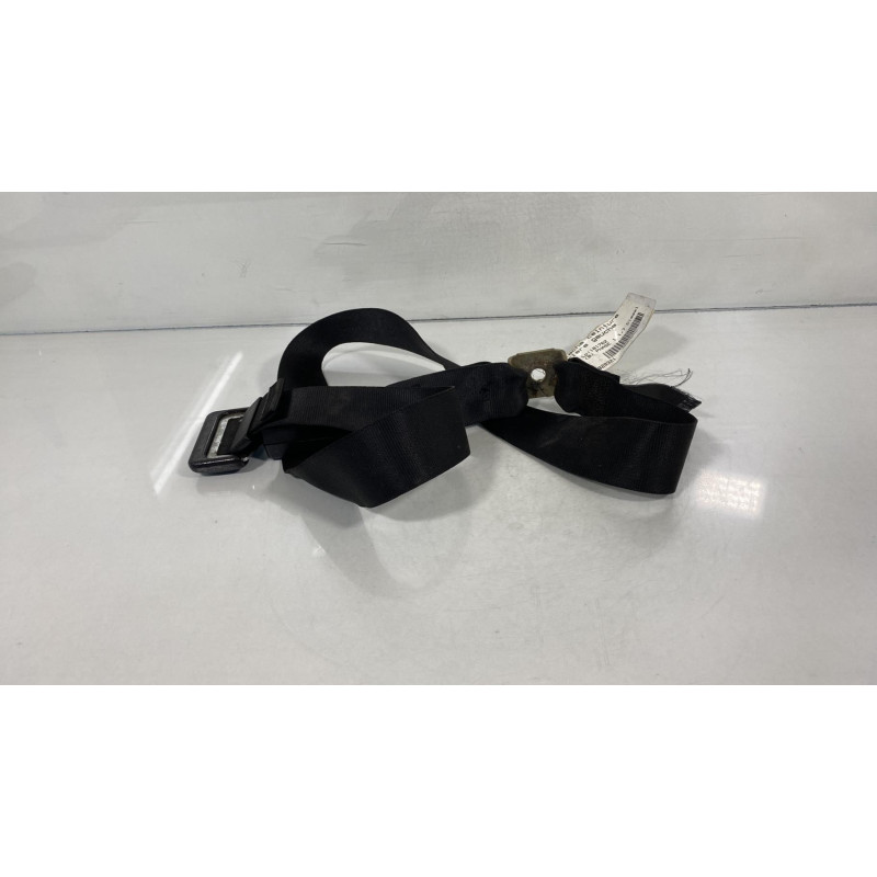 Attache ceinture arriere gauche OPEL CORSA B Photo n°2