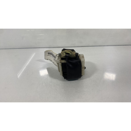 Ceinture arriere droit OPEL CORSA B Photo n°1