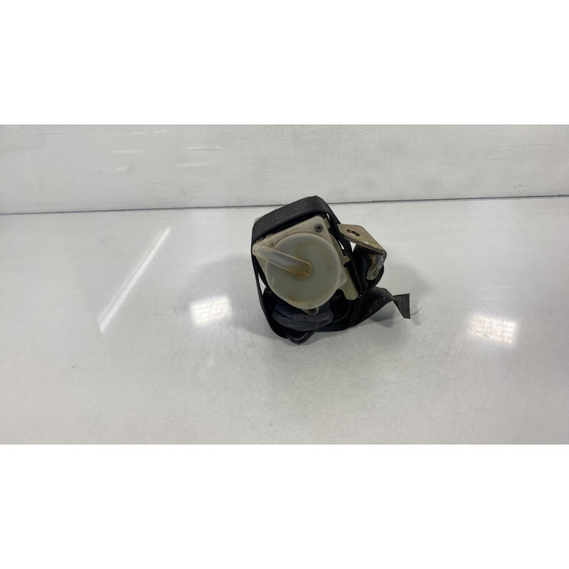 Ceinture arriere gauche OPEL CORSA B Photo n°2