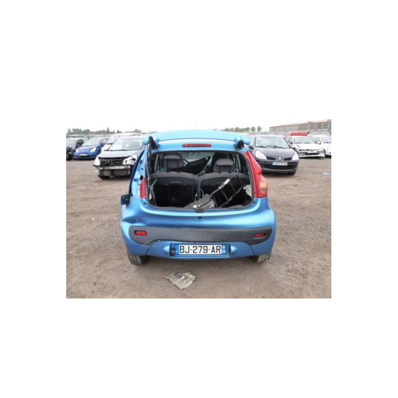 Pretensionneur de ceinture avant droit PEUGEOT 107 Photo n°9