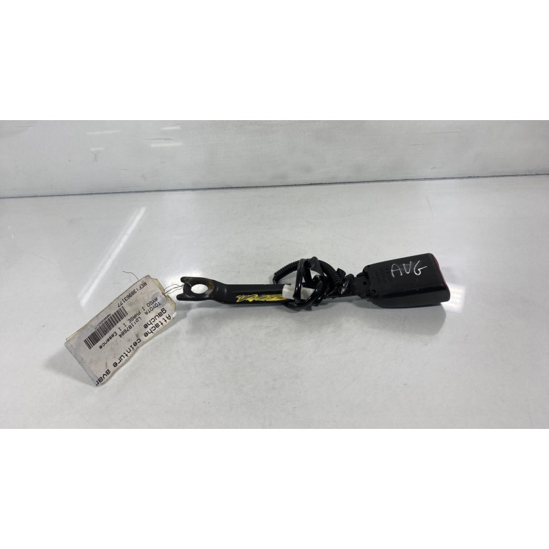 Attache ceinture avant gauche TOYOTA AYGO 1 Photo n°1