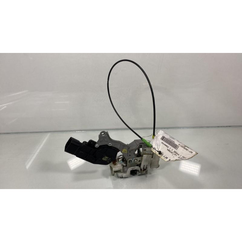 Serrure arriere droit TOYOTA AYGO 1 Photo n°1
