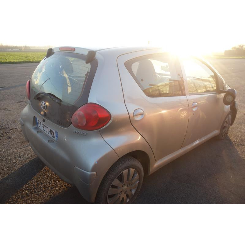 Serrure avant gauche TOYOTA AYGO 1 Photo n°6