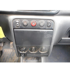 Serrure avant droit CITROEN BERLINGO 1