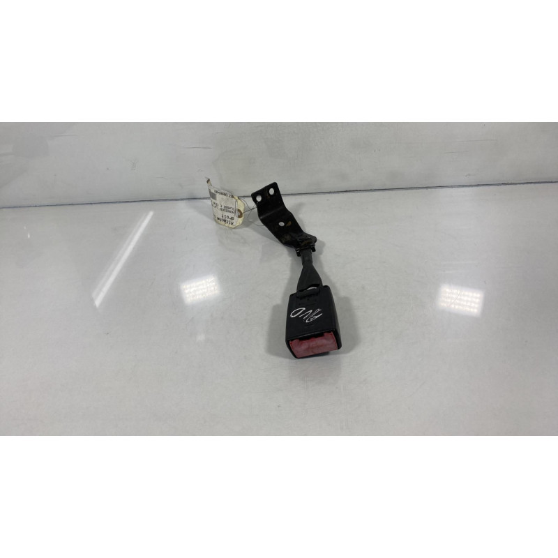 Attache ceinture avant droit MERCEDES CLASSE E Photo n°1