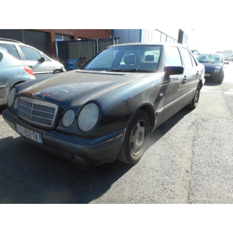 Vase d'expansion MERCEDES CLASSE E Photo n°6