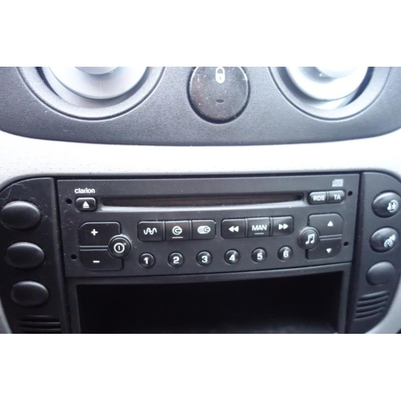 Attache ceinture arriere droit CITROEN C3 1 Photo n°10
