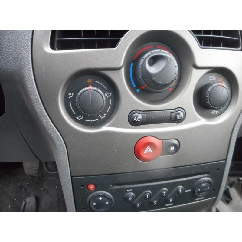 Pretensionneur de ceinture avant gauche RENAULT GRAND MODUS Photo n°10
