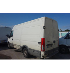Pivot de moyeu avant droit IVECO DAILY 3