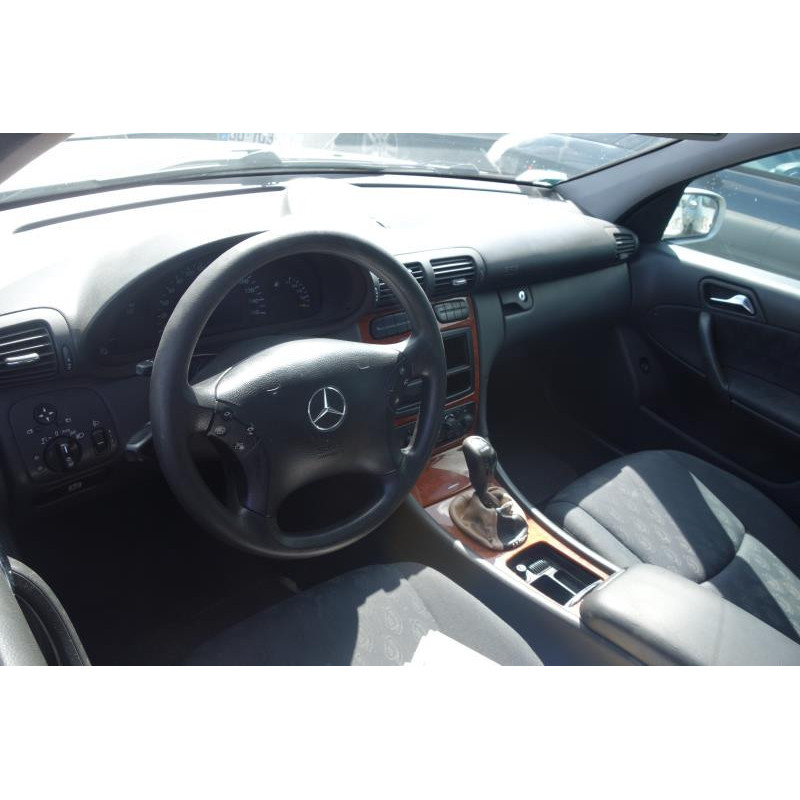 Pretensionneur de ceinture avant gauche MERCEDES CLASSE C 203 Photo n°9