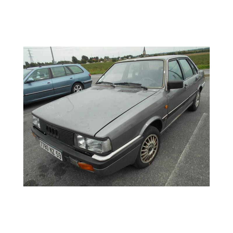 Trappe d'essence AUDI 90 1 Photo n°4