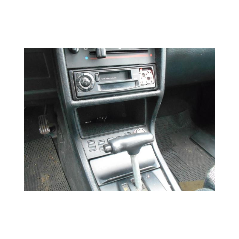 Trappe d'essence AUDI 90 1 Photo n°9