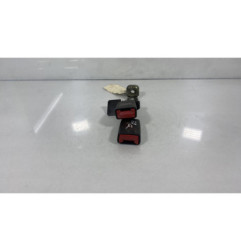 Attache ceinture arriere gauche VOLKSWAGEN PASSAT 4 Photo n°1
