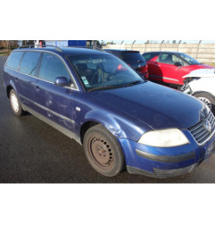 Serrure avant droit VOLKSWAGEN PASSAT 4