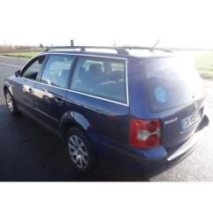 Serrure avant droit VOLKSWAGEN PASSAT 4