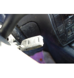 Serrure avant droit VOLKSWAGEN PASSAT 4