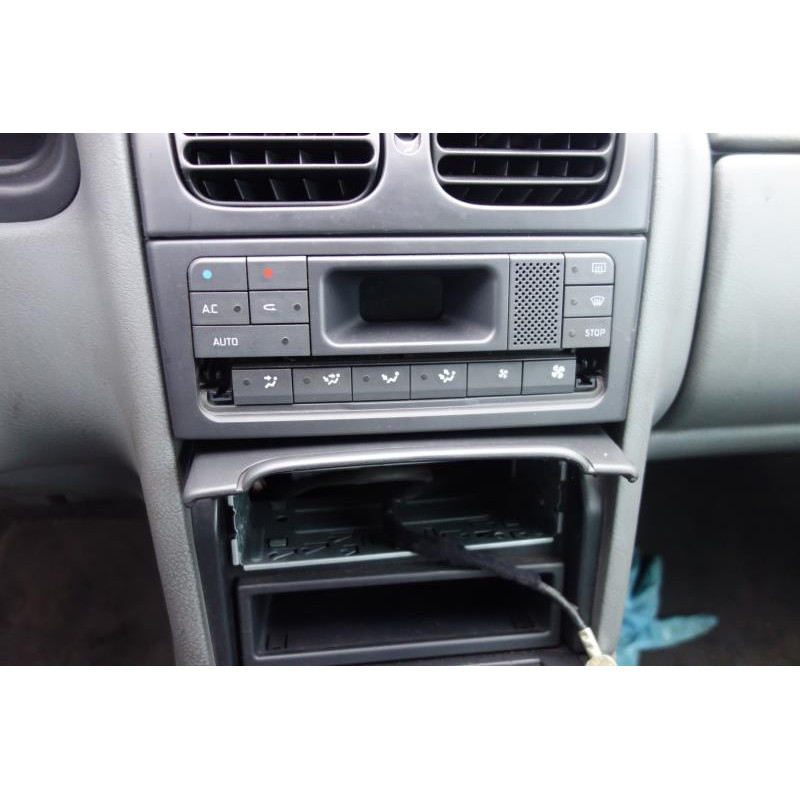 Ceinture arriere droit RENAULT LAGUNA 1 Photo n°9