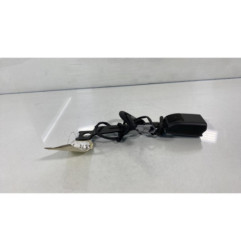 Attache ceinture avant gauche TOYOTA AURIS 1