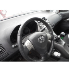 Pretensionneur de ceinture avant gauche TOYOTA AURIS 1