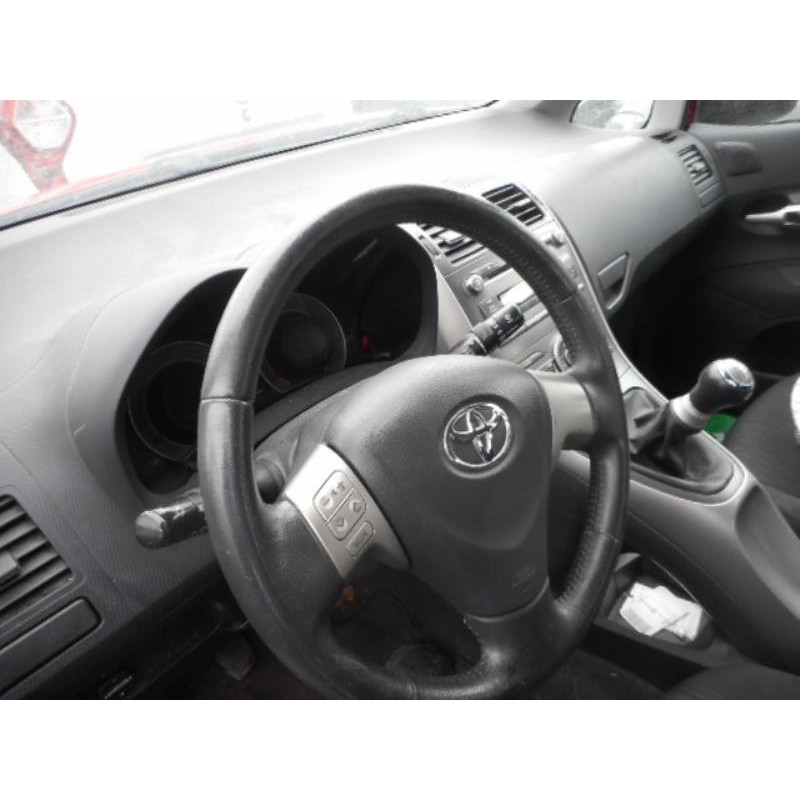 Pretensionneur de ceinture avant gauche TOYOTA AURIS 1 Photo n°8