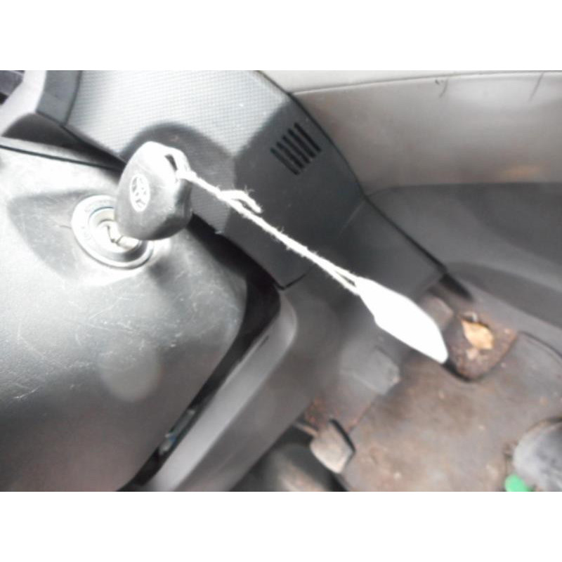 Pretensionneur de ceinture avant gauche TOYOTA AURIS 1 Photo n°10