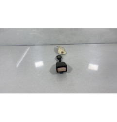 Attache ceinture avant gauche CHEVROLET KALOS Photo n°1