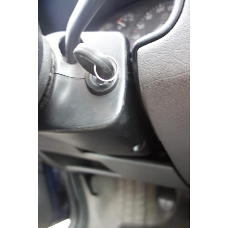 Calandre VOLKSWAGEN POLO 3 Photo n°10