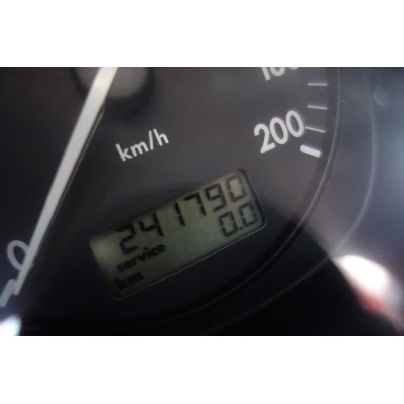 Calandre VOLKSWAGEN POLO 3 Photo n°11