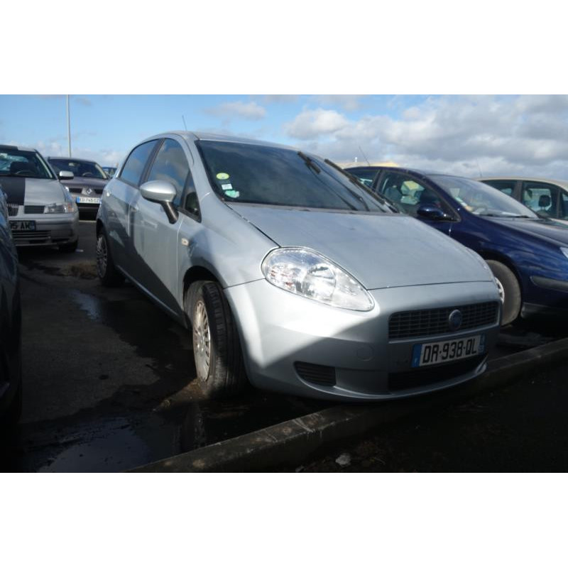 Fermeture de capot FIAT GRANDE PUNTO Photo n°5
