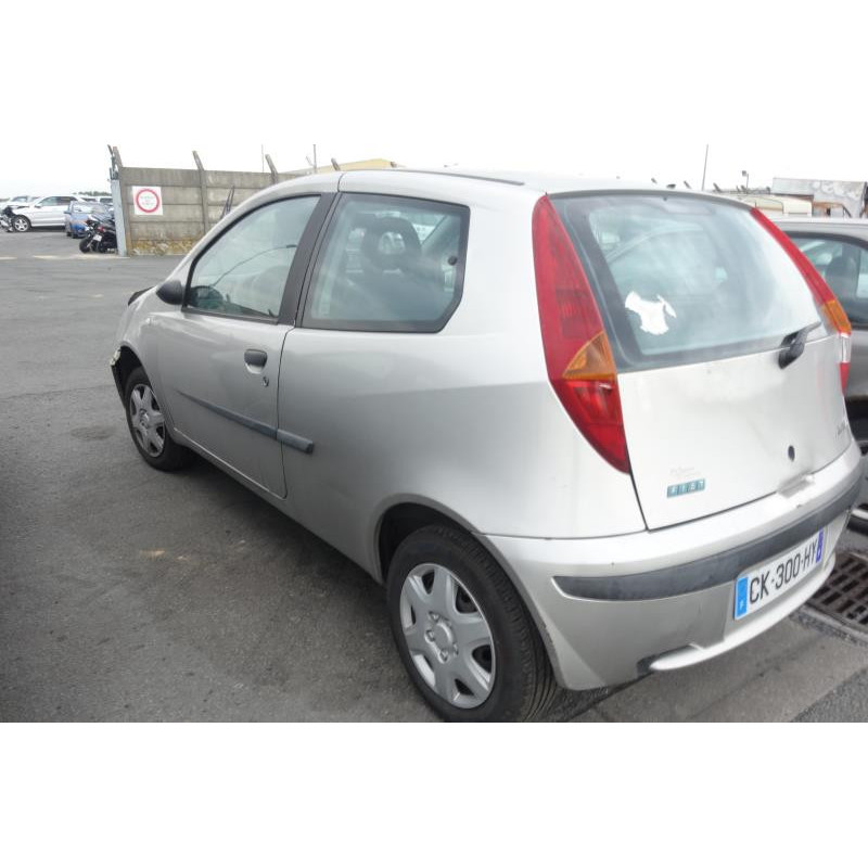 Trappe d'essence FIAT PUNTO 2 Photo n°7