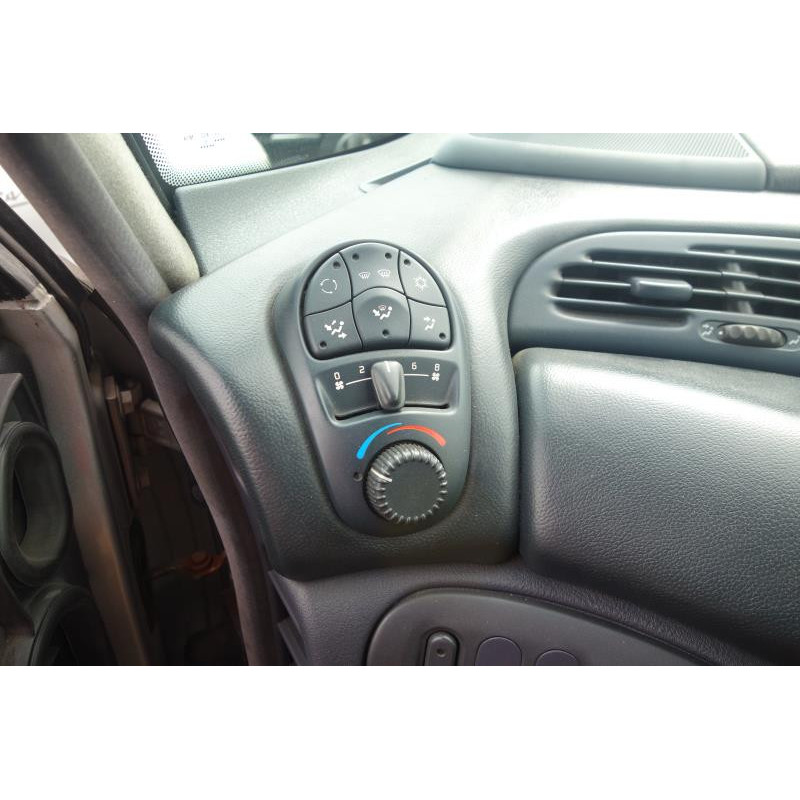 Ceinture arriere gauche RENAULT ESPACE 3 Photo n°9