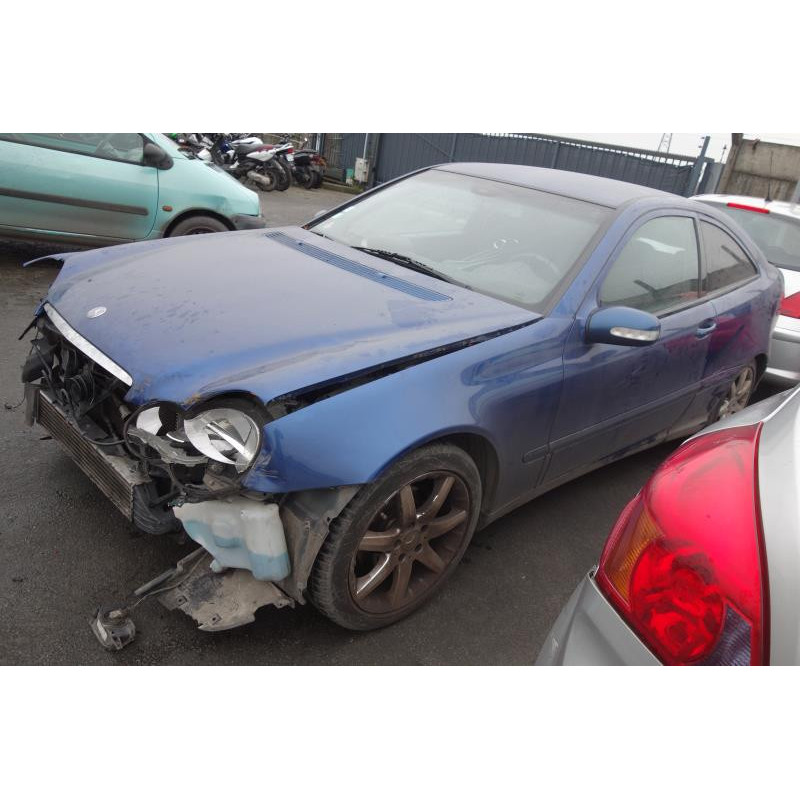 Trappe d'essence MERCEDES CLASSE C 203 COUPE SPORT Photo n°4