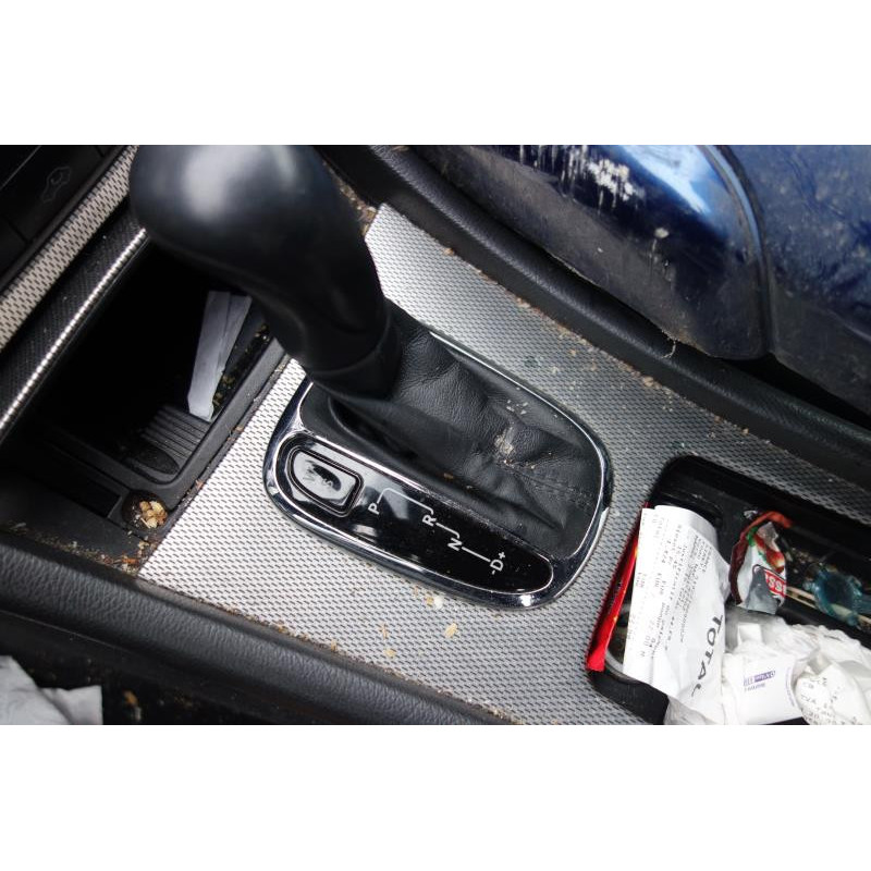 Trappe d'essence MERCEDES CLASSE C 203 COUPE SPORT Photo n°10