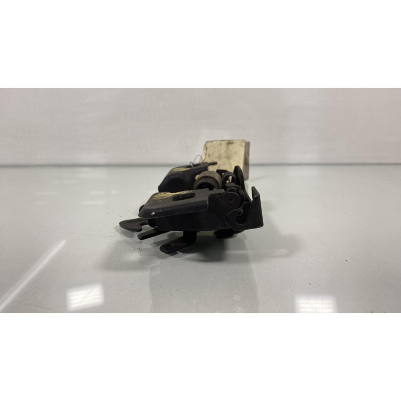 Fermeture de capot RENAULT CLIO 4 Photo n°2