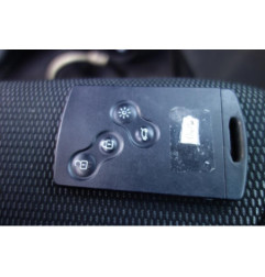 Fermeture de capot RENAULT CLIO 4