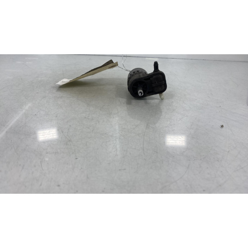 Pompe lave glace avant FIAT IDEA Photo n°3