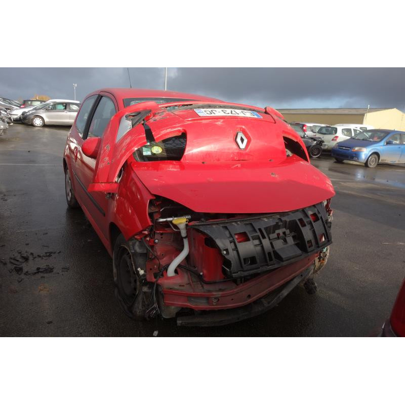 Attache ceinture arriere droit RENAULT TWINGO 2 Photo n°5