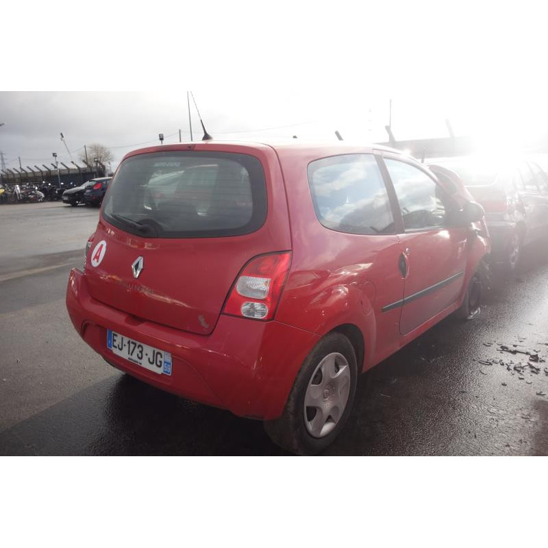 Attache ceinture arriere droit RENAULT TWINGO 2 Photo n°6