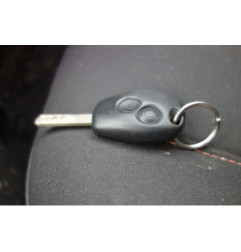 Attache ceinture arriere droit RENAULT TWINGO 2